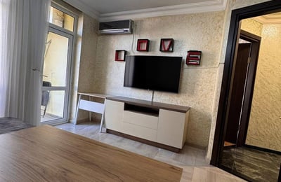 Alquiler de apartamento luminoso y amplio, 55 m², Batumi, Georgia
