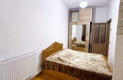 Vermietung einer geräumigen, komfortablen Wohnung, 90 m², Alt-Batumi, Batumi, Georgien