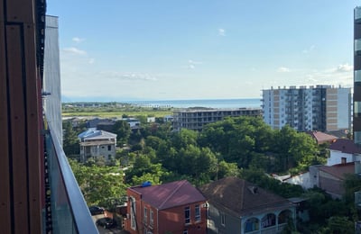 Alquiler de apartamento luminoso y moderno, 52 m², Rainbow, Batumi, Georgia