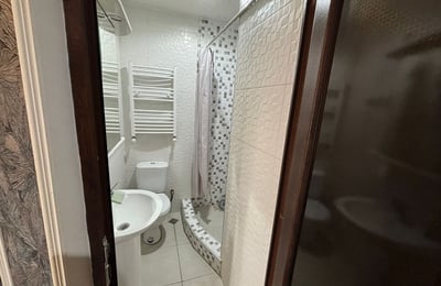 Vermietung einer gemütlichen Wohnung in Stadionnähe, 45 m², Batumi, Georgien