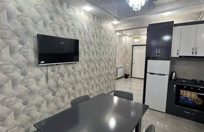 Аренда светлой, комфортной квартиры, 52 м², Black Sea Tower, Грузия