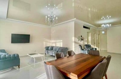 Rent a spacious apartment with sea and mountain view, 110 m², Batumi, Georgia