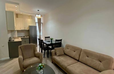 Аренда светлой, комфортной квартиры, 55 м², Батуми, Грузия