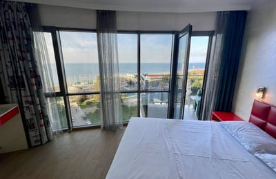 Vermietung einer modernen Wohnung mit Aussicht, 54 m², Orbi Panorama, Batumi, Georgien