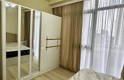 Alquiler de apartamento luminoso y moderno, 55 m², Batumi, Georgia