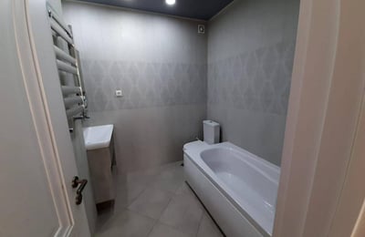 Аренда светлой, просторной квартиры, Старый Батуми, Батуми, Грузия