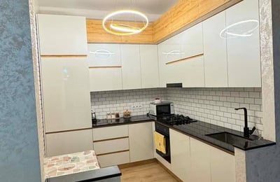 Rent of a bright, spacious 90 m² apartment, Batumi, Georgia