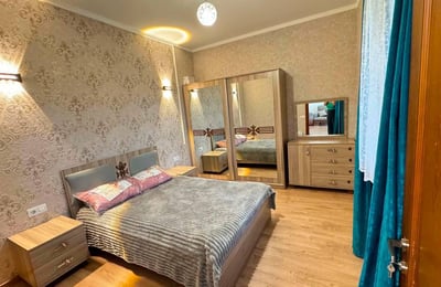 Rent of a bright, spacious 90 m² apartment, Batumi, Georgia
