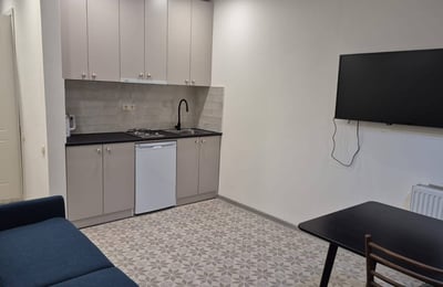 Аренда уютной, меблированной квартиры 40 м², Батуми, Грузия