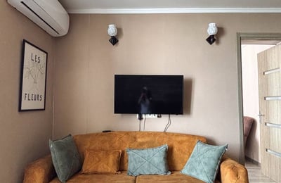Apartamento 50m² con vista al mar en alquiler, Batumi, Georgia