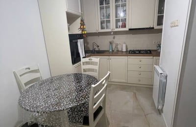 Apartamento espacioso 121m² en alquiler en zona prestigiosa, Batumi, Georgia