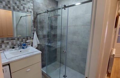 Apartamento espacioso 121m² en alquiler en zona prestigiosa, Batumi, Georgia