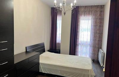 Apartamento espacioso 147m² en alquiler cerca del parque, Batumi, Georgia