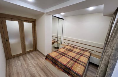 Apartamento luminoso 40m² con aparcamiento en alquiler, Batumi, Georgia