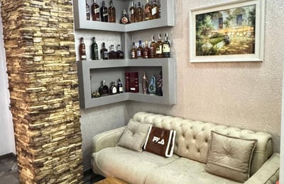 Appartement spacieux et cosy 148m² à louer, Batoumi, Géorgie