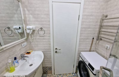 Apartamento de diseño 38m² en alquiler, Batumi, Georgia