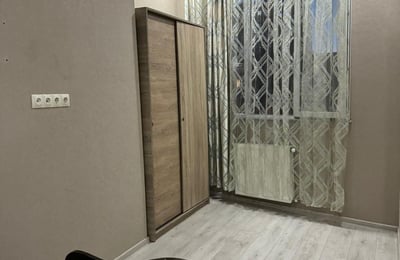 Appartement lumineux et spacieux 85m² à louer, Batoumi, Géorgie