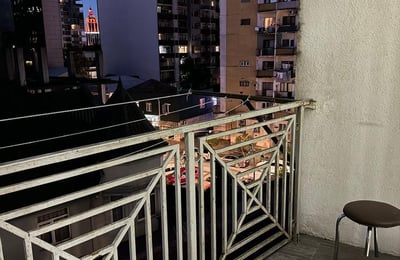 Appartement lumineux et spacieux 85m² à louer, Batoumi, Géorgie
