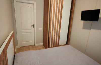 Appartement moderne et lumineux avec balcon à louer, Batoumi, Géorgie