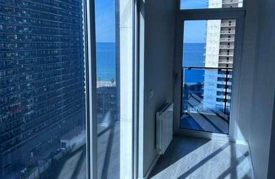 Spacious Apartment 90m² for Rent, Batumi, Georgia