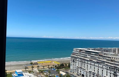 Helles Studio mit Meerblick zur Miete, Batumi, Georgien