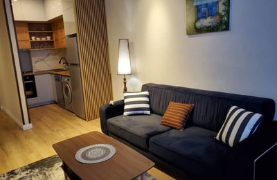 Appartement moderne et lumineux à louer, Batoumi, Géorgie
