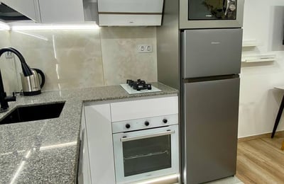 Apartamento luminoso 40m² en alquiler en Black Sea Tower, Batumi, Georgia