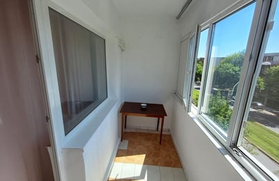 Alquiler de un acogedor apartamento de 3 habitaciones, 70 m², Rahova, Bucarest, Rumanía