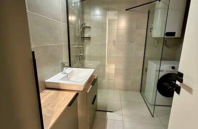 Alquiler de un nuevo apartamento de 50 m² con vista panorámica al mar, Batumi, Georgia