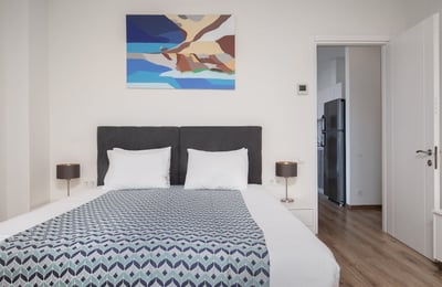 Miete einer stilvollen Wohnung mit Meer- und Boulevardblick, 75 m², Batumi, Georgien