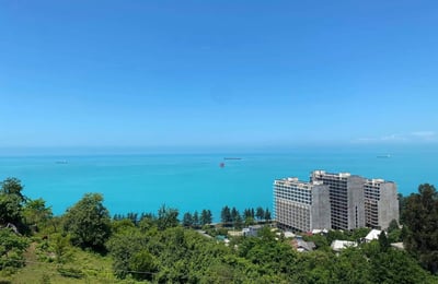 Miete eines geräumigen dreistöckigen Hauses, Makhinjauri, Batumi, Georgien