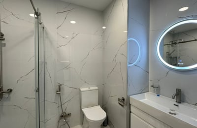 Alquiler de moderno apartamento amueblado, 58 m², Tbilisi, Georgia