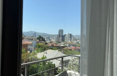 Modern, spacious apartment for rent, 100 m², Vake, Tbilisi, Georgia