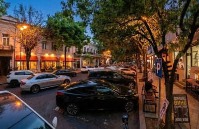 Location d'appartement meublé dans la Vieille Ville, Batoumi, Géorgie