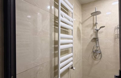 Zu vermieten: Gemütliches 60 m² Apartment in Meeresnähe, Batumi, Georgien