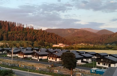 Cozy apartment with panoramic mountain view and terrace for rent, Râșnov, Brașov, Romania