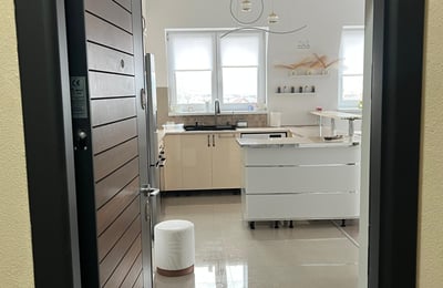 Cozy apartment with panoramic mountain view and terrace for rent, Râșnov, Brașov, Romania