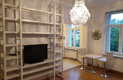 Cozy furnished 31 m² studio apartment for rent in Warsaw, Poland