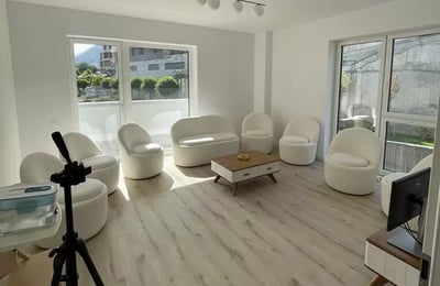 Долгосрочная аренда 2-комнатной квартиры, 65 м², в Брашове, Румыния