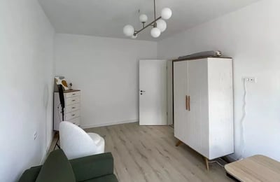 Долгосрочная аренда 2-комнатной квартиры, 65 м², в Брашове, Румыния