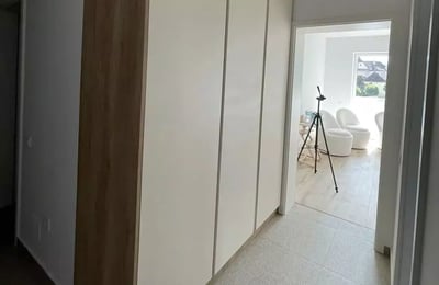 Долгосрочная аренда 2-комнатной квартиры, 65 м², в Брашове, Румыния