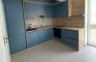 Долгосрочная аренда 2-комнатной квартиры, 65 м², в Брашове, Румыния