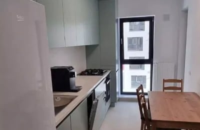 Location longue durée d’un appartement de 2 pièces, 56 m², secteur 6, Bucarest, Roumanie
