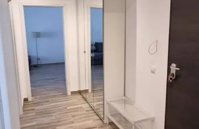 Location longue durée d’un appartement de 2 pièces, 56 m², secteur 6, Bucarest, Roumanie