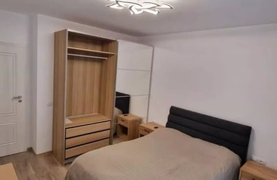 Location longue durée d’un appartement de 2 pièces, 56 m², secteur 6, Bucarest, Roumanie