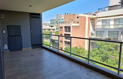 Alquiler de amplio y luminoso apartamento, Buenos Aires, Argentina