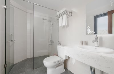 Rent a spacious, furnished apartment with pool, Son Tra, Da Nang, Vietnam