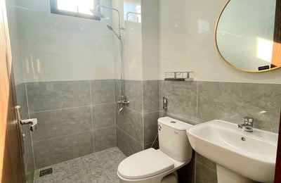 Vermietung einer neuen, möblierten Wohnung mit Flussblick, Da Nang, Vietnam