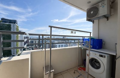 Rent a spacious apartment with sea view, near the beach, Da Nang, Vietnam