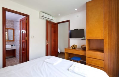 Rent a chic, furnished apartment near the beach, Da Nang, Vietnam